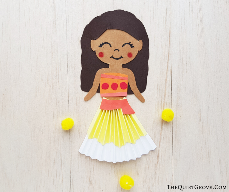 DIY Disney's Moana Inspired Paper Doll (with Free Printable template)